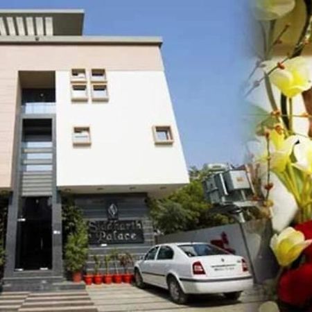 Hotel Siddharth Palace Jaipur Bagian luar foto